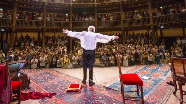 Gigi Proietti: ci lascia un grande “maestro” di cultura