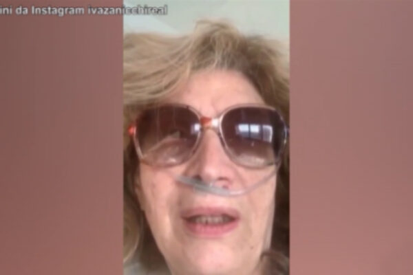 Coronavirus, Iva Zanicchi ricoverata con polmonite: “So che ce la farò”