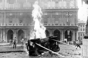 Scontri italiani anno 1960, foto d’archivio