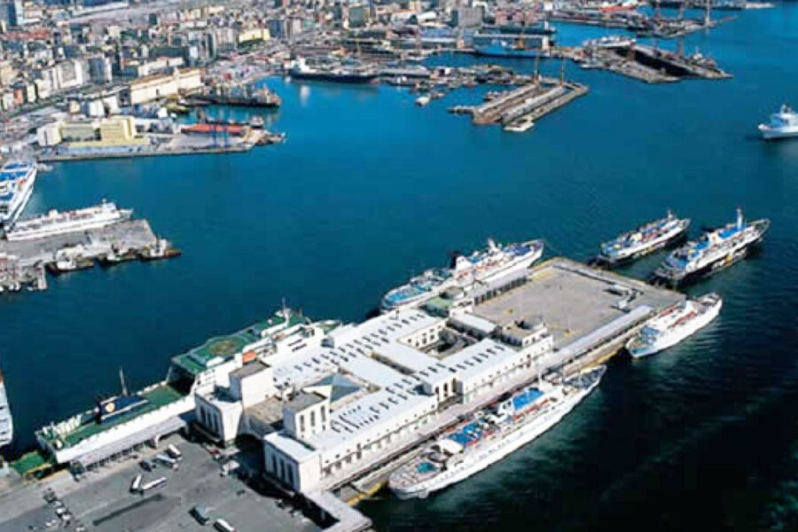 “Napoli, serve un porto all’avanguardia, ecco come”, parla De Domenico