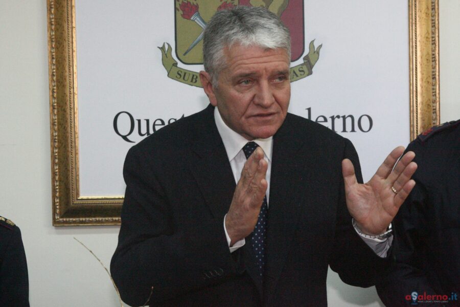 Intervista all’ex questore De Iesu: “Con i ragazzi è sempre meglio prevenire che arrestare”