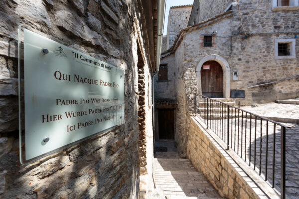 Arte e religione per salvare l’entroterra della Campania