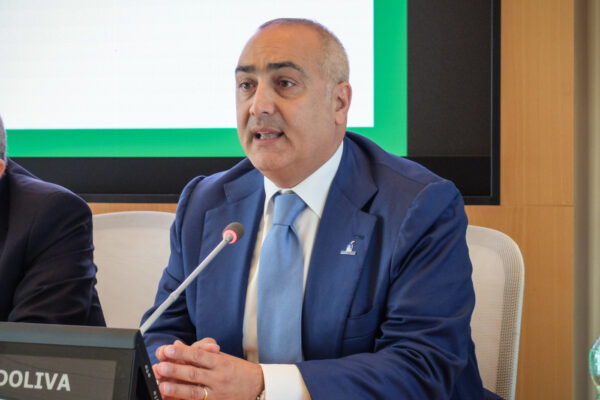 L’Asl Napoli 1 Centro non è legata alla camorra, Lamorgese dice no allo scioglimento