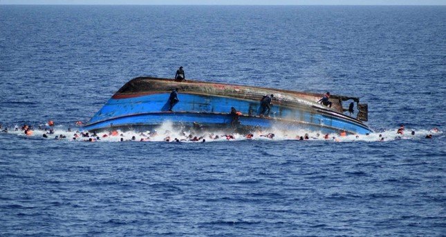 Naufragio migranti nel Mediterraneo, almeno 20 morti e decine di dispersi