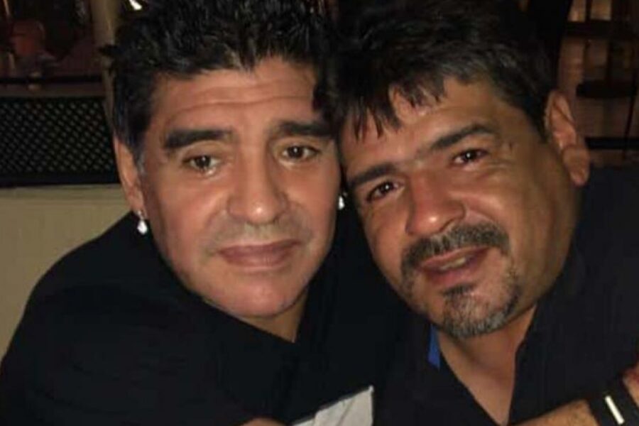 Maradona, il fratello Hugo: “L’eredità non mi interessa, Diego si è portato molti segreti nella tomba”