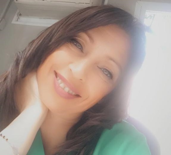 È Rosa Lebano la prima a vaccinarsi al San Leonardo di Castellammare: è infermiera in prima linea