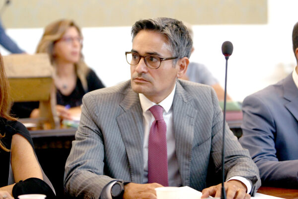 Caso Consip, le perquisizioni con preavviso di Scafarto: “Stiamo arrivando, faccia quel che deve fare…”