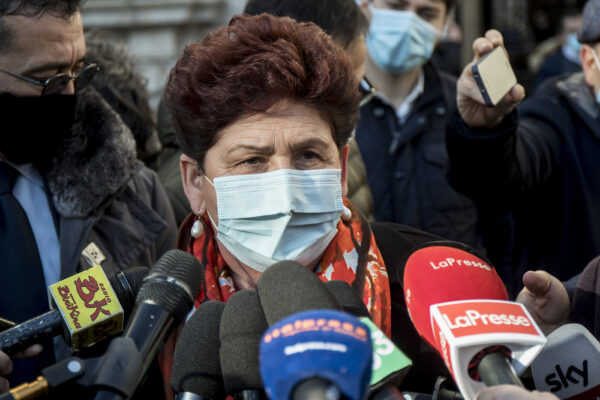 Foto Roberto Monaldo / LaPresse
22-12-2020 Roma
Politica
Palazzo Chigi – Il Presidente del Consiglio Giuseppe Conte incontra la delegazione di Italia Viva sul Recovery Fund
Nella foto Teresa Bellanova

Photo Roberto Monaldo / LaPresse 
22-12-2020 Rome (Italy) 
Chigi palace – Prime minister Giuseppe Conte meets the Italia Viva party delegation on the Recovery Fund
In the pic Teresa Bellanova