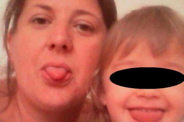 Utilizzavano stufa a gas per riscaldarsi, mamma e figlio morti nel sonno Utilizzavano stufa a gas per riscaldarsi, mamma e figlio morti nel sonno