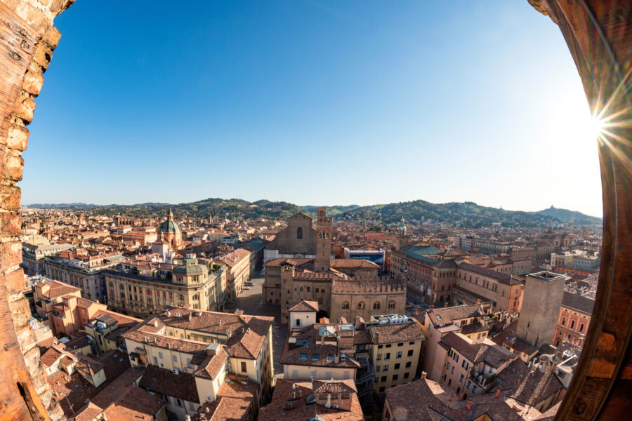 Classifica qualità della vita, nell’anno del Coronavirus è Bologna la città regina