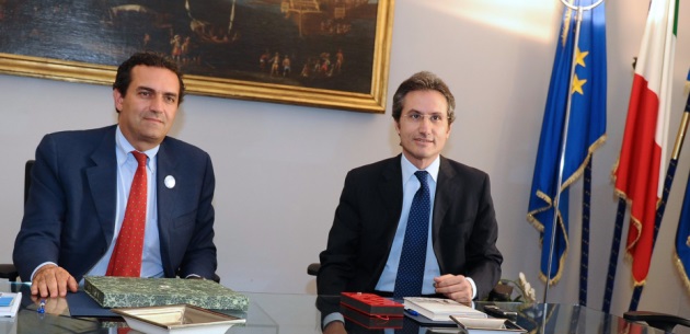 Caldoro salva de Magistris ma uccide la destra e lascia Napoli in agonia