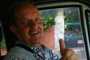 Stroncato dal covid il tassista del Vesuvio, il cordoglio per “Patty Pravo”: “Era un simbolo della comunità”