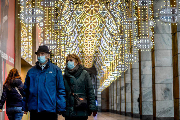 “A metà dicembre tutta Italia in zona gialla, dal 7 gennaio la ripartenza”, il ‘piano’ per Dpcm e vaccinazione di massa