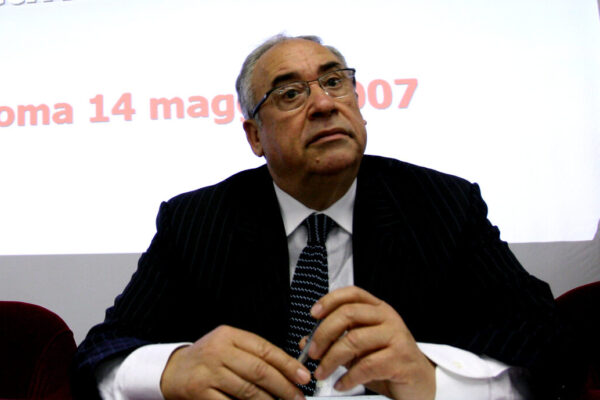 Perché e da chi è stato distrutto Ottaviano Del Turco, ricostruzione di un processo folle