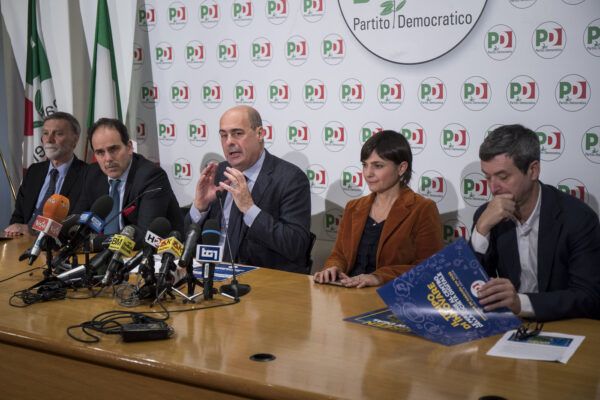 Faida nel Pd, parlamentari contro ministri: governo a rischio