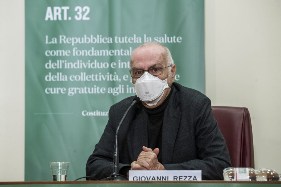 Foto Roberto Monaldo / LaPresse
12-12-2020 Roma
Politica
Ministero della Salute – Conferenza stampa sulla situazione epidemiologica Covid-19
Nella foto Gianni Rezza

Photo Roberto Monaldo / LaPresse 
12-12-2020 Rome (Italy) 
Ministry of Health – Press conference on the Covid-19 epidemiological situation 
In the pic Gianni Rezza