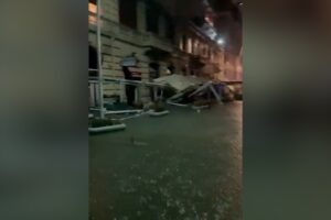 Locali distrutti sul Lungomare di Napoli, BCC approva misure finanziarie di sostegno