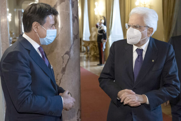 Governo, Conte pensa al Ter e riparte la caccia ai responsabili (con un occhio a Italia Viva)