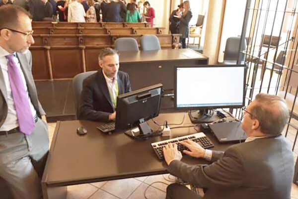 Consultazione di atti online, alla Procura di Napoli attivate altre postazioni