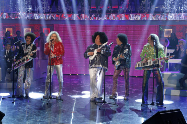 © La Presse
Roma – Italy 06/01/2012
Trasmissione Rai La Prova del Cuoco Speciale Lotteria Italia
Nella Foto: I cugini di Campagna con lo chef Renatone
Antonella Clerici
Televisione
Spettacolo
La Prova del Cuoco 
Lotteria Italia