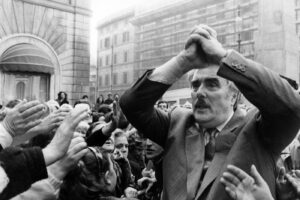 Chi era Vincenzo Muccioli, fondatore della comunità di San Patrignano e protagonista della serie SanPa