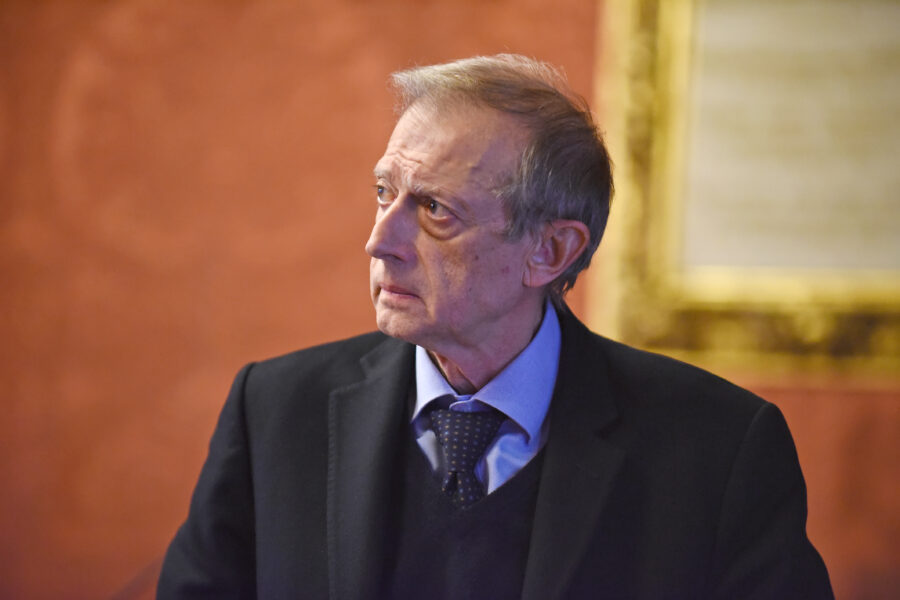 Foto LaPresse/Giordan Ambrico11/03/2019, Torino (Italia) cronaca Consiglio comunaleNella foto: Piero FassinoPhoto LaPresse/Giordan Ambrico March 11, 2019 , Torino (Italy) newstown councilIn the pic: Piero Fassino