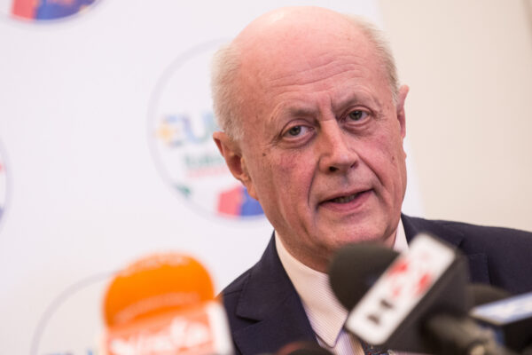 Foto Valerio Portelli/LaPresse
27-05-2019 Roma,Italia
Conferenza stampa +Europa
Politica
Nella Foto: Bruno Tabacci

Photo Valerio Portelli/LaPresse
May 2019 Rome,Italy
Press Conference +Europa
Politics
In the pic: Bruno Tabacci