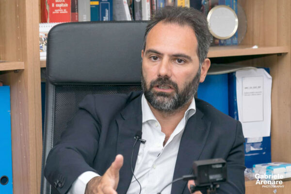 La Commissione del Csm blinda Catello Maresca: “Suo diritto candidarsi a sindaco di Napoli”