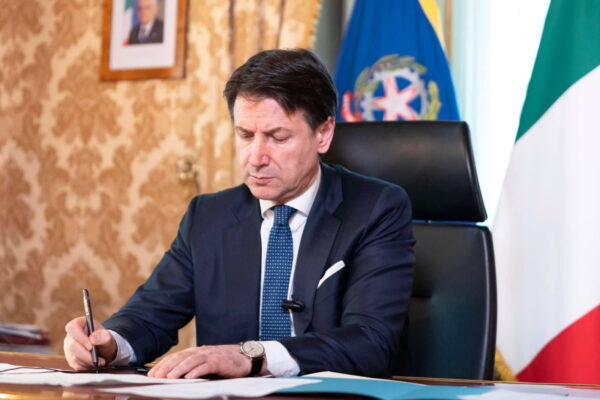 Giuseppe Conte e la politica del criceto