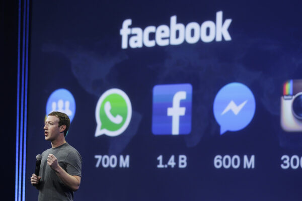 Facebook riduce i contenuti politici per gli utenti: “Basta conversazioni divisive”