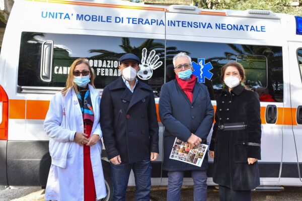 Fondazione Cannavaro Ferrara dona un’ambulanza per il trasporto neonatale
