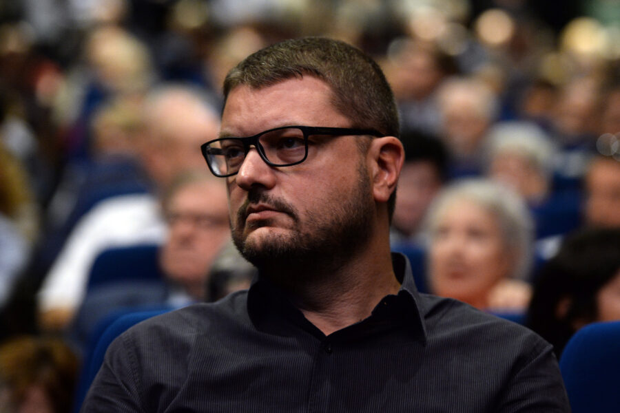 Crisi di governo, parla Gennaro Migliore: “Non poniamo veti, ma non li accettiamo su di noi”