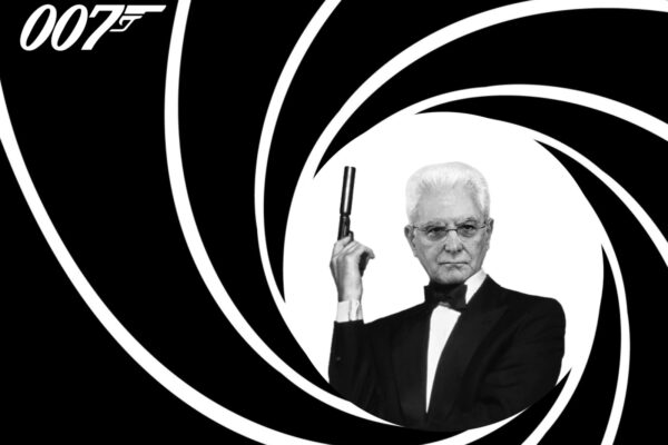 Mattarella agente segreto, tra fake news e spionaggio i complottisti americani accusano il Capo dello Stato