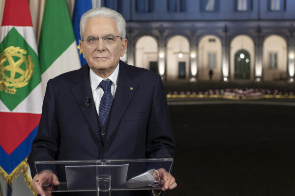 Foto Paolo Giandotti/Ufficio Stampa Quirinale/LaPresse 31 dicembre 2020 Roma, Italia Politica Il Presidente della Repubblica Sergio Mattarella nel corso del messaggio di fine anno, oggi 31 dicembre 2020.
(Foto di Paolo Giandotti – Ufficio per la Stampa e la Comunicazione della Presidenza della Repubblica)DISTRIBUTION FREE OF CHARGE – NOT FOR SALE