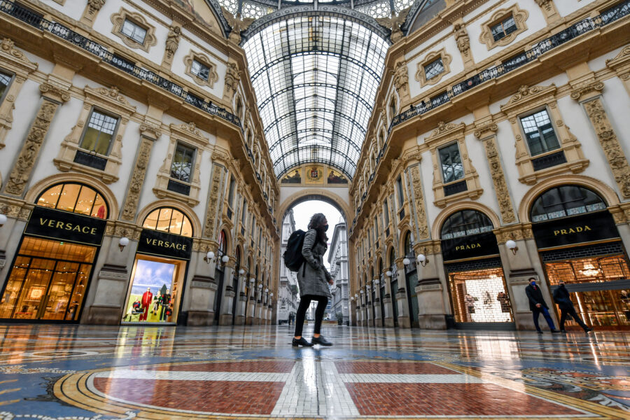 Lombardia zona rossa per sette giorni con dati sbagliati: guariti contati come positivi