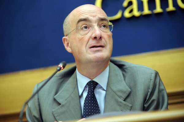 Foto Fabio Cimaglia / LaPresse
16-07-2014 Roma
Conferenza stampa di Forza Italia presso la Camera dei Deputati sui provvedimenti che riguardano la Campania
Nella foto Paolo Russo

Photo Fabio Cimaglia / LaPresse
16-07-2014 Roma (Italy)
Press Conference of Forza Italia at the Chamber of Deputies on measures affecting the region Campania
In the photo Paolo Russo