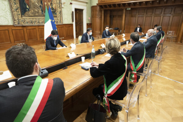 Il Sud va ricostruito, diamo più poteri ai sindaci