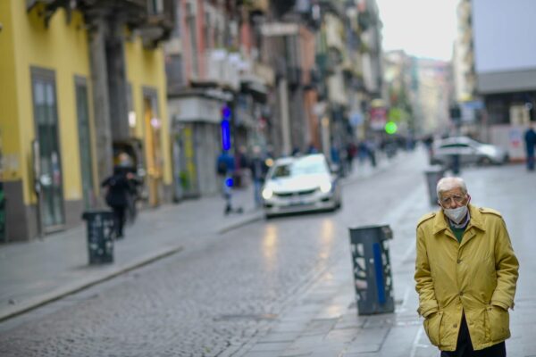 Nuovi colori delle Regioni, cosa cambia oggi: le modifiche su zone arancioni e gialle