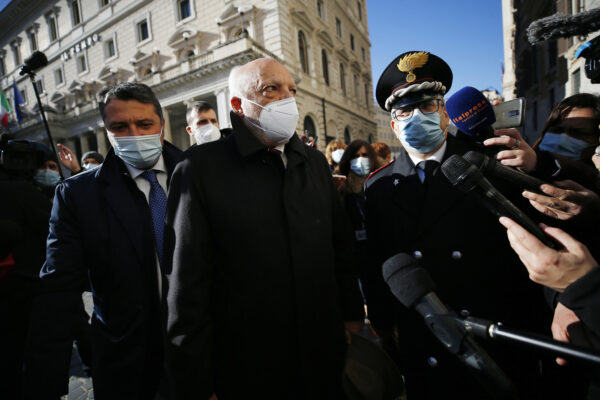 Sulla crisi irrompe la magistratura: il destino dell’Italia in mano al gup Sarpietro