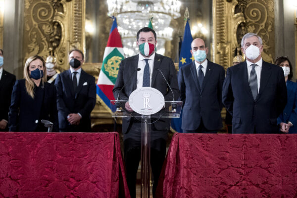 Foto Roberto Monaldo / LaPresse
29-01-2021 Roma
Politica
Quirinale – Consultazioni 
Nella foto Giorgia Meloni, Matteo Salvini, Antonio Tajani e i rappresentanti del centrodestra

Photo Roberto Monaldo / LaPresse 
29-01-2021 Rome (Italy) 
Quirinale palace – Consultation  
In the pic Giorgia Meloni, Matteo Salvini, Antonio Tajani