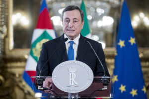 Draghi ci ricorda che uno non vale più uno