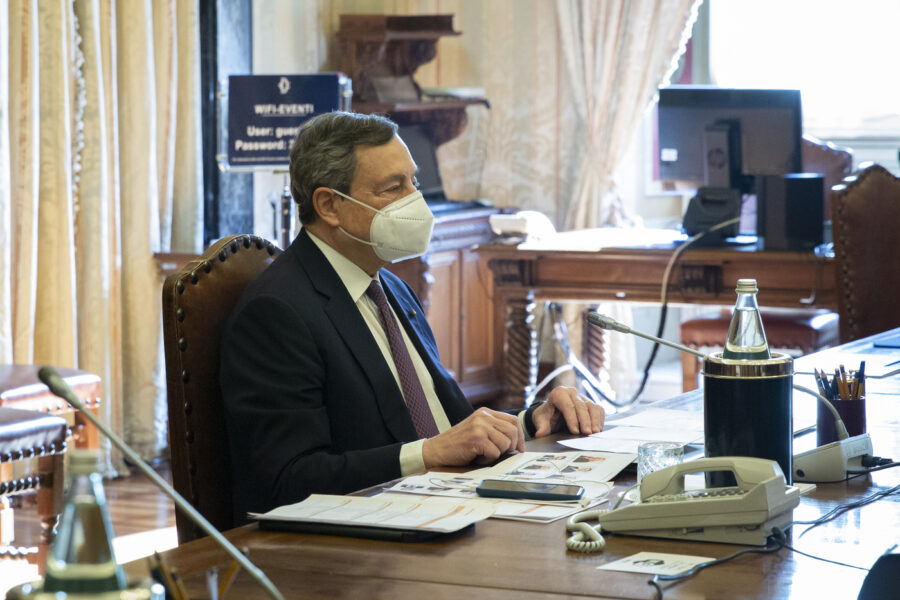 Foto Ufficio Stampa Camera dei Deputati/LaPresse05-02-2021 Roma – ItaliaPoliticaCrisi di governo, Draghi: secondo giorno di consultazioniNella foto: Mario DraghiDISTRIBUTION FREE OF CHARGE – NOT FOR SALE