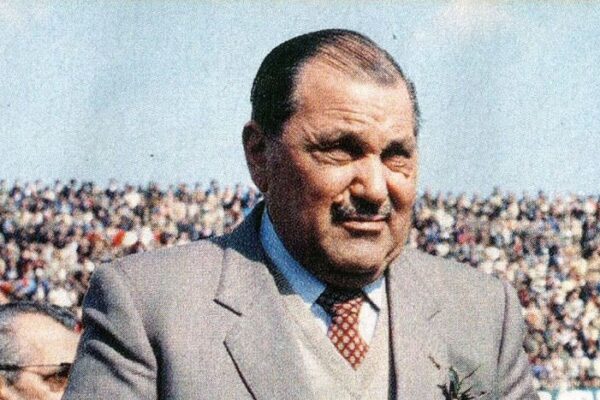 Storia di Antonio Sibilia, il presidente dell’Avellino perseguitato per un saluto a Raffaele Cutolo