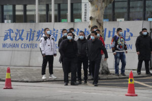 Tecnici Oms lasciano Pechino: “Raccolti dati interessanti sull’origine del virus”