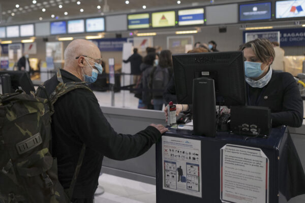 Passaporto vaccinale Covid, sarà obbligatorio per viaggiare in Italia o in Europa?