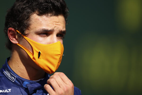 Mascherine U-Mask “non filtrano abbastanza”, l’Antitrust apre indagine istruttoria Mascherine U-Mask “non filtrano abbastanza”, l’Antitrust apre indagine istruttoria