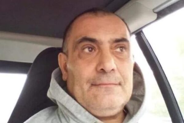 Muore per Covid a 53 anni dopo il richiamo del vaccino: “Non aveva ancora prodotto abbastanza anticorpi”