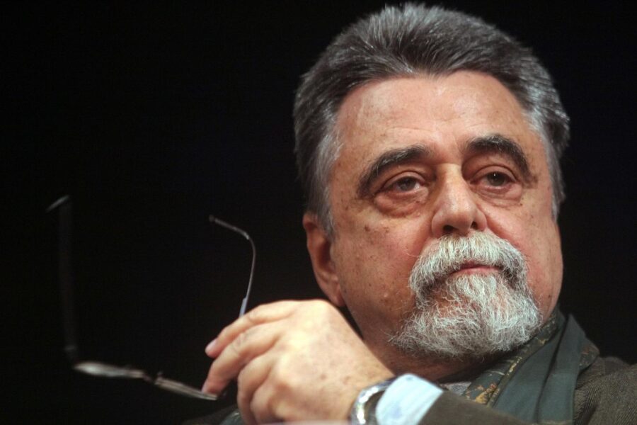 Intervista ad Achille Occhetto: “Eravamo precipitati in un buco nero da cui ci ha salvati Mattarella”