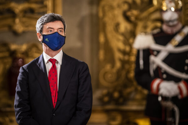 Crisi, Pd e Italia Viva divisi sulla giustizia: i renziani stoppano il “lodo Orlando”, veto sulla Bellanova