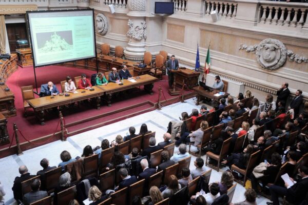 Magistratopoli, l’unica via di uscita è autosciogliere l’Anm